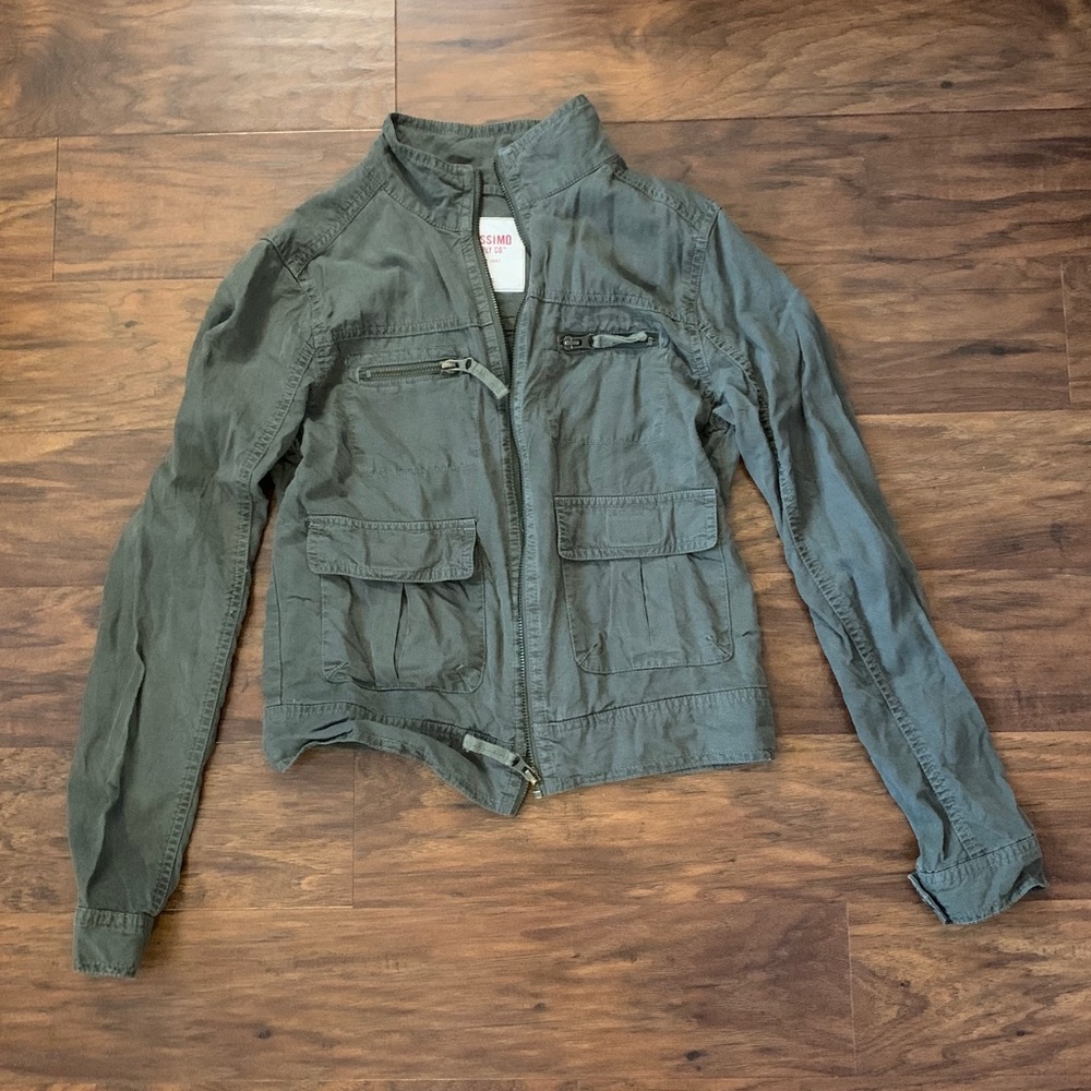 Cropped Cargo Jacket